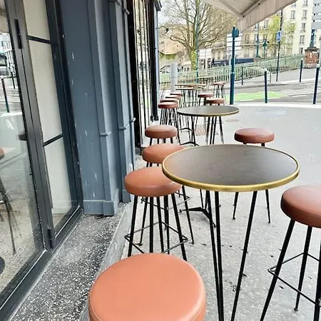 Appartement Pantin Apartment